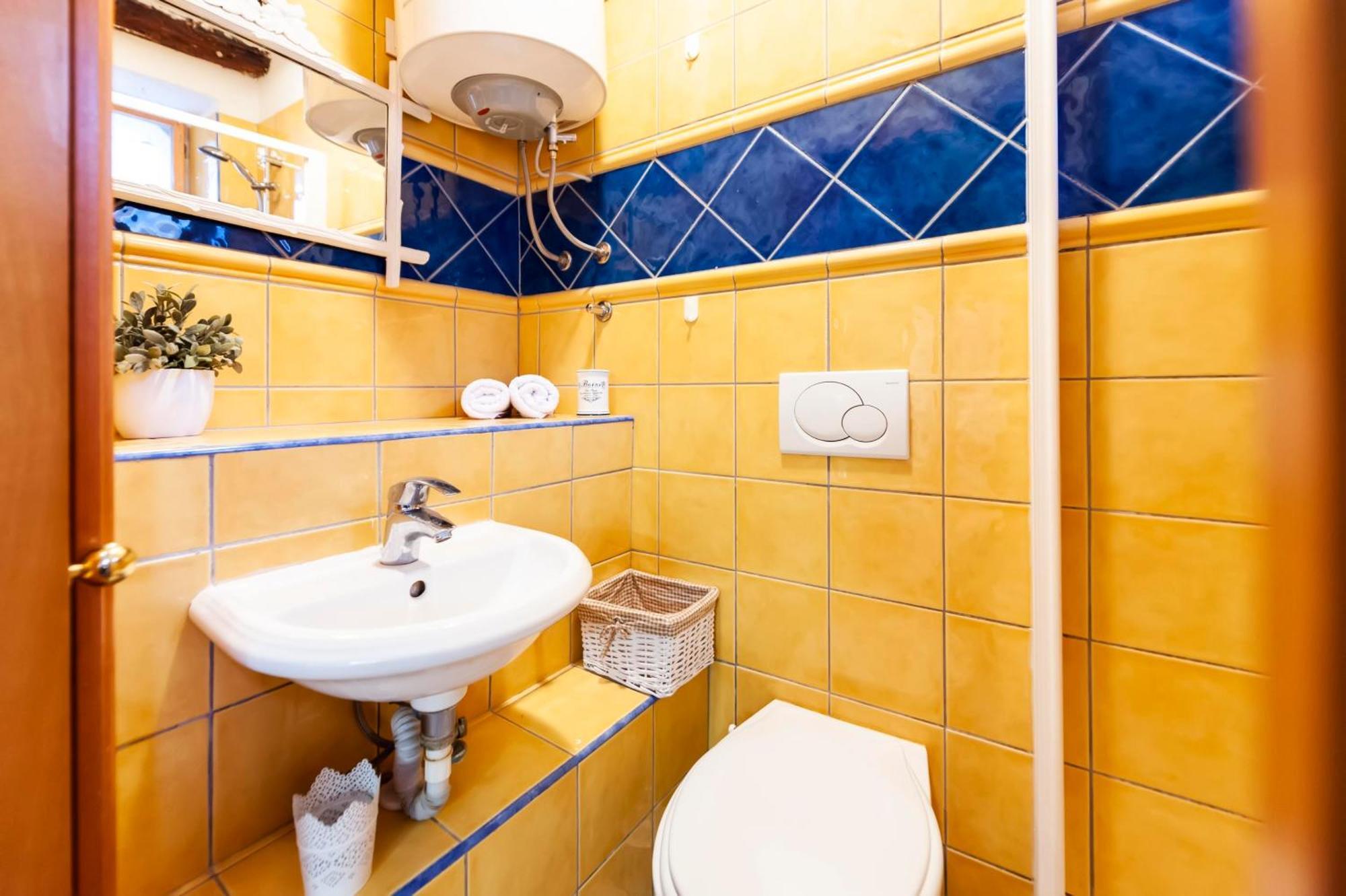 Apartment Jolli Rovinj Bagian luar foto